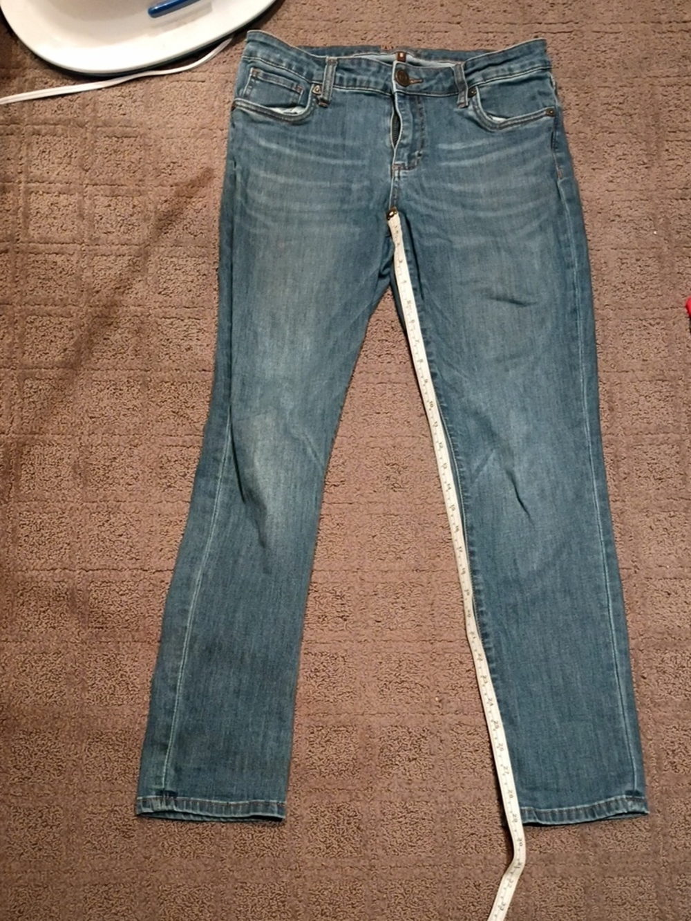 Kut from the Kloth Medium Blue Denim Jeans with Tan Stitching